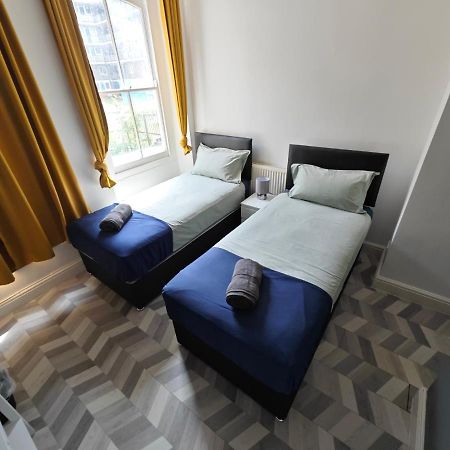 2 Bedroom 2 Bathroom Apartment In Old St - Shoreditch - Zone 1 Λονδίνο Εξωτερικό φωτογραφία