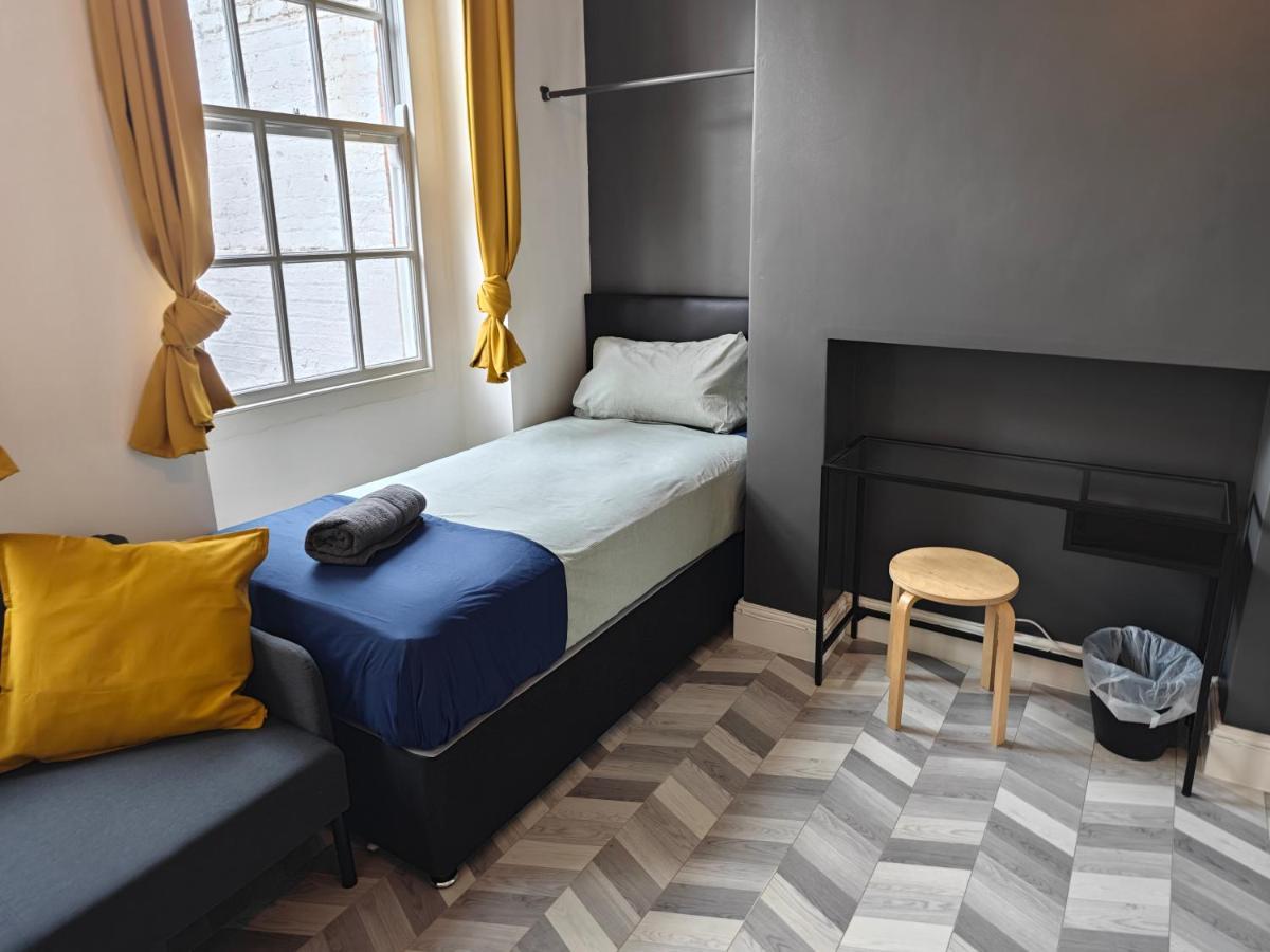 2 Bedroom 2 Bathroom Apartment In Old St - Shoreditch - Zone 1 Λονδίνο Εξωτερικό φωτογραφία