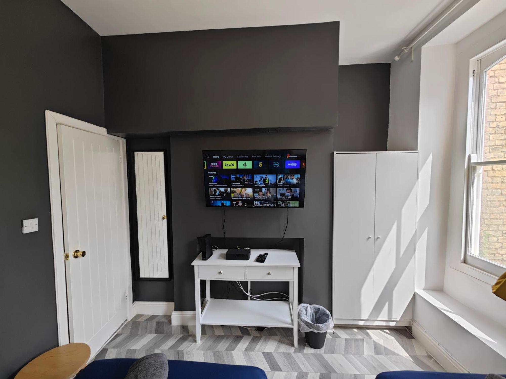 2 Bedroom 2 Bathroom Apartment In Old St - Shoreditch - Zone 1 Λονδίνο Εξωτερικό φωτογραφία